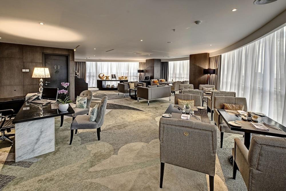 Отель Melia Макасар Экстерьер фото
