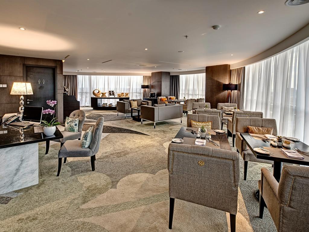 Отель Melia Макасар Экстерьер фото